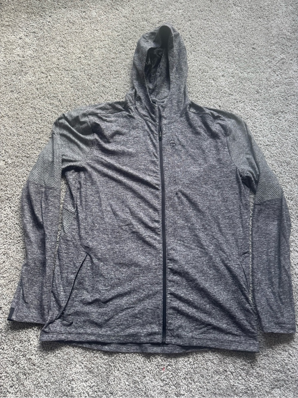 Lululemon men’s surge warm full zip XL